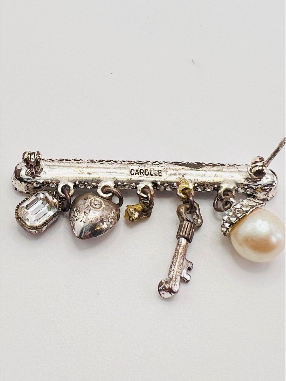 Vintage CAROLEE Rhinestone Charm Brooch Faux Pearl Key Heart Dangle Pin